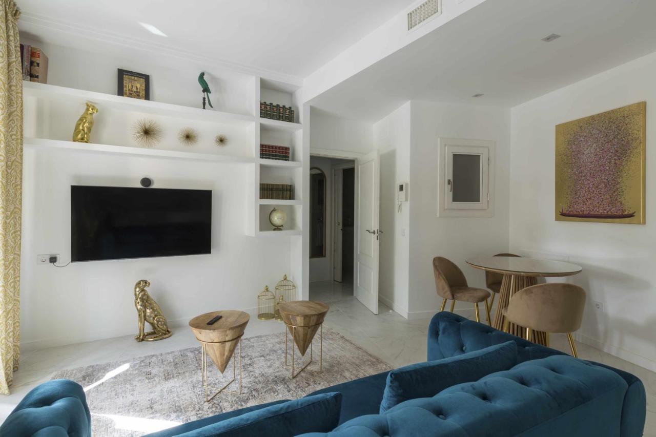 The Clock House Luxury Urban Suites Málaga Zimmer foto