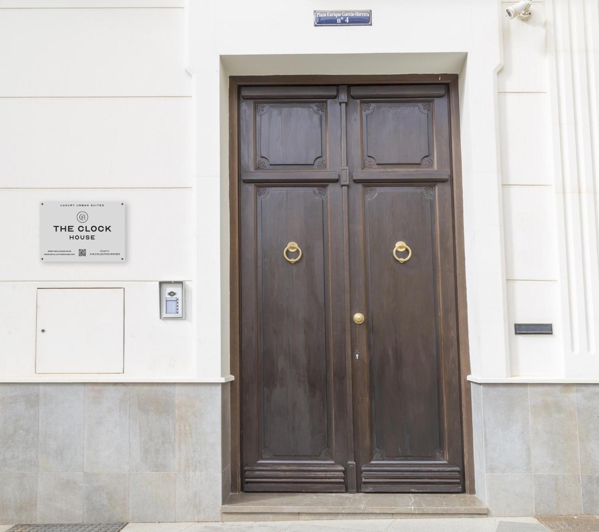 The Clock House Luxury Urban Suites Málaga Exterior foto